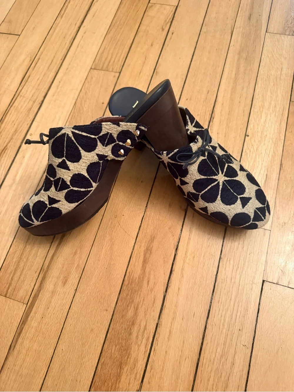 kate spade Navy and Cream Floral Embroidered Mules - Picture 3 of 5
